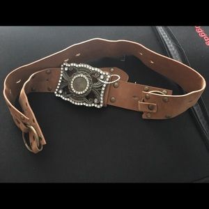 Women size 7 belt